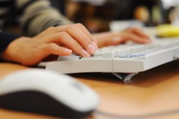 uso di una tastiera ed un mouse